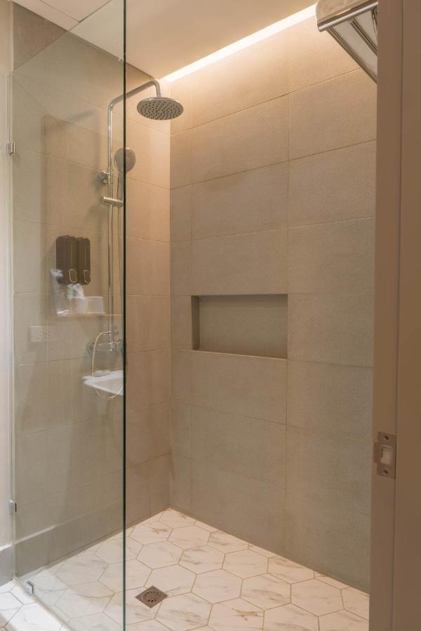 Primeway Suites Cebu Extérieur photo